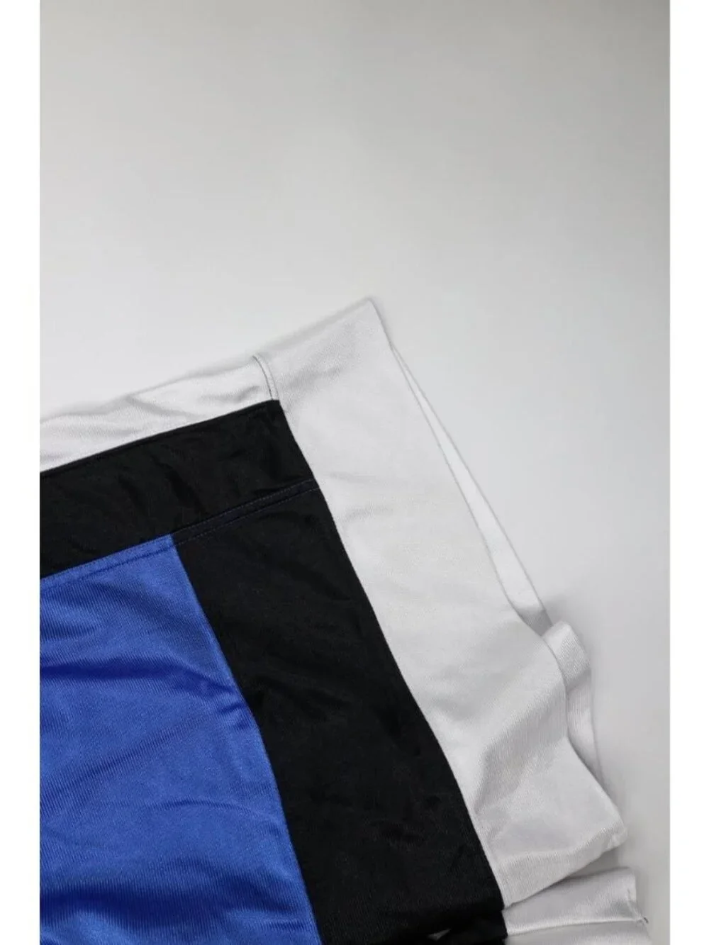 Vintage 90s Mens Size Large Color Block Dazzle Gym Basketball Shorts USA Nylon